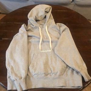 Peloton half zip hoodie size medium